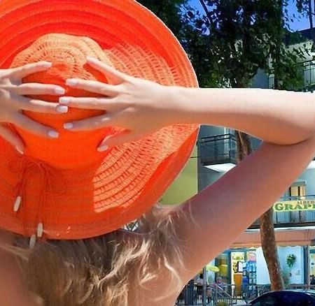Albergo Grappoli Rimini Exteriör bild